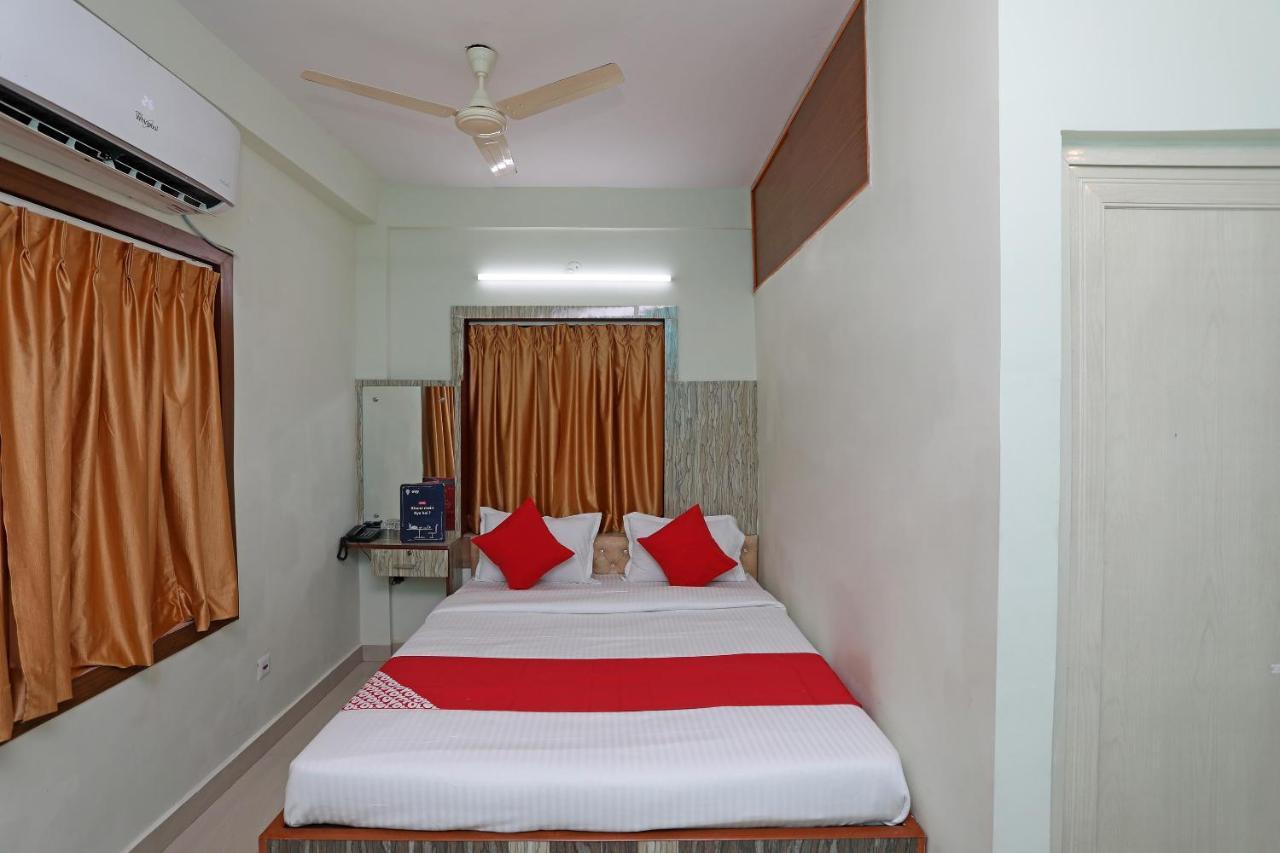 Oyo 17187 Urban Casa Hotel Calcutta Eksteriør billede