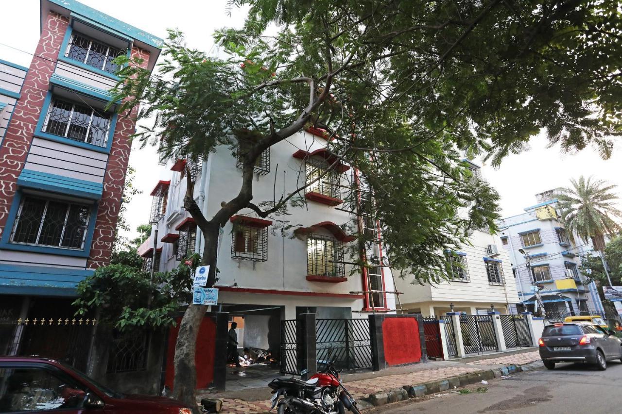 Oyo 17187 Urban Casa Hotel Calcutta Eksteriør billede