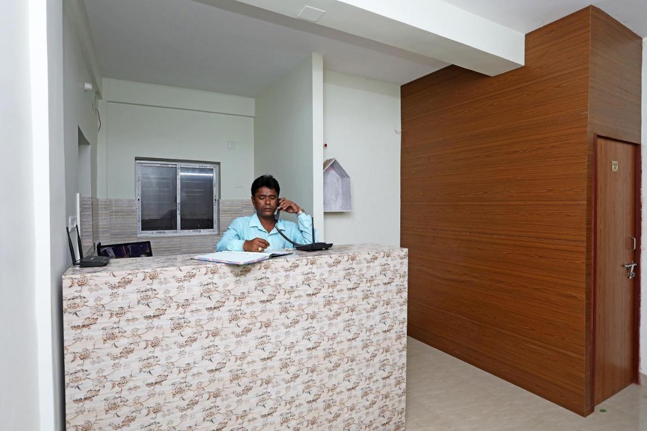 Oyo 17187 Urban Casa Hotel Calcutta Eksteriør billede