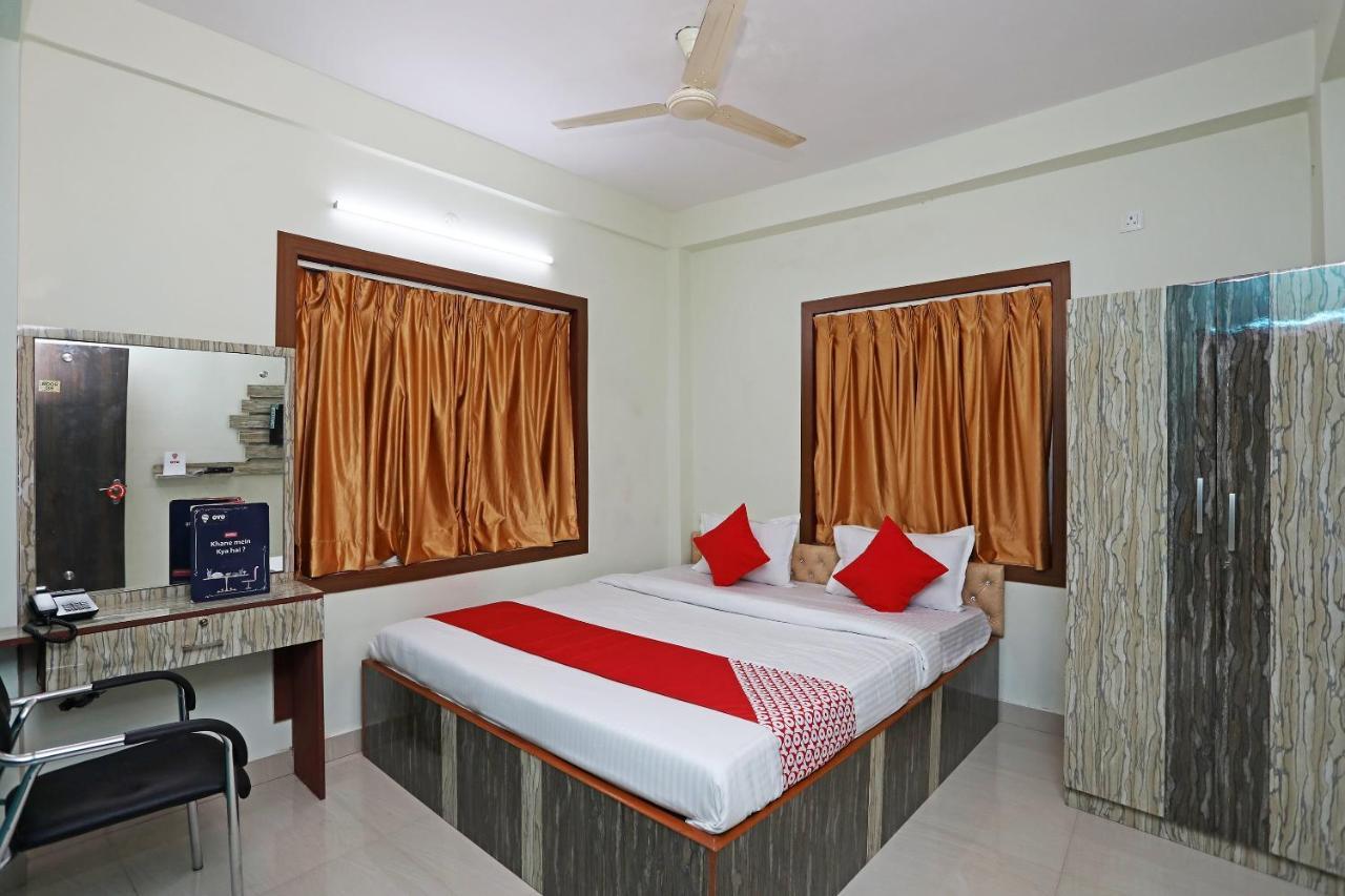Oyo 17187 Urban Casa Hotel Calcutta Eksteriør billede